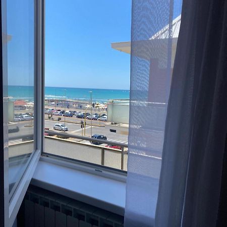 Sea View Apartment Лидо ди Остия Екстериор снимка
